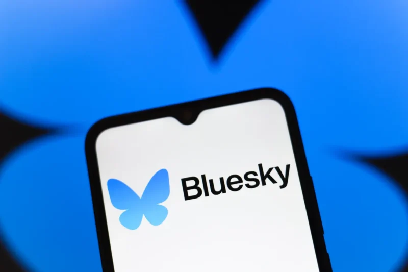 Bluesky Sắp Thử Nghiệm Quảng Cáo, Startup Feed Graze Gọi Vốn 1 Triệu USD