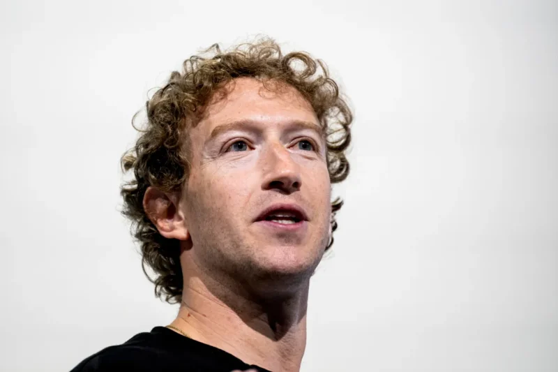 Zuckerberg: “Snapchat Đã Có Thể Phát Triển Nhanh Hơn Nếu Chấp Nhận Lời Mua Lại 6 Tỷ USD Của Facebook”