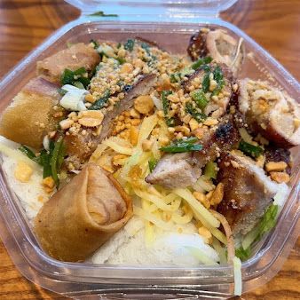 Bún Thịt Nướng Huệ