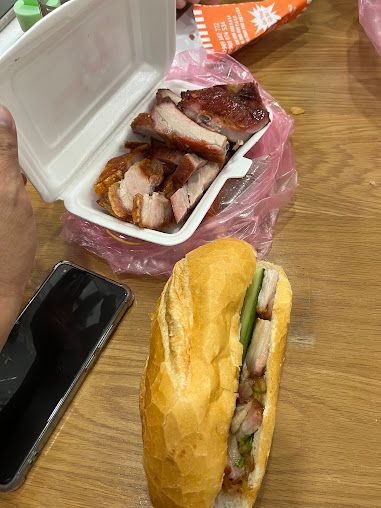 Heo quay Kim Mai